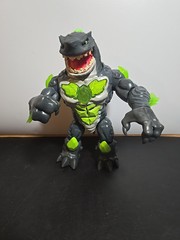 Beast Lab Shark Beast Creator Experiment Action Figure Light & Sound Tested