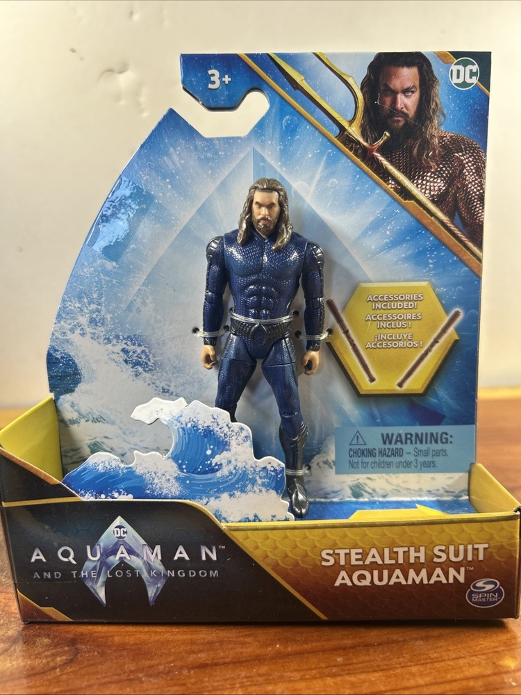 Spin Master DC Aquaman & The Lost Kingdom Stealth Suit Aquaman 4″ Action Figure