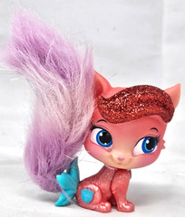 Disney Princess Palace Pets Ariel’s Kitty Treasure Glitzy Glitter Whisker Haven