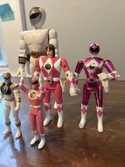 Power Ranger Figure toy Lot – Bandai / Pink and White Rangers All sizes used