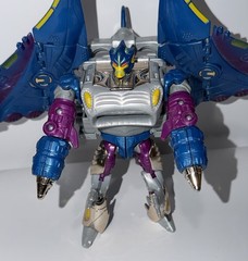 Transformers Beast Wars Transmetals Heroic Maximal Depth Charge Incomplete