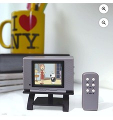 Tiny TV Classics: FAMILY GUY Edition, Collectible Color Show – Brand New