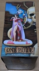 ONE PIECE FIGURE SET of 3 Hancock, Shanks, Crocodile