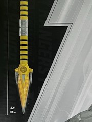 Power Rangers Lightning Collection Mighty Morphin Power YELLOW Daggers NEW