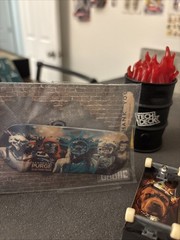 Tech Deck 34mm Real Wood Fingerboard With Lot & Obstacle
