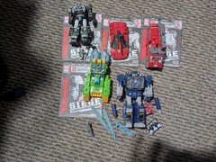 transformers lot siege hound soundwave ironhide WFC sideswipe springer hasbro