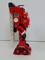 Transformers G1 Vintage Fire Truck Inferno Ladder 100% Complete with Paperwork