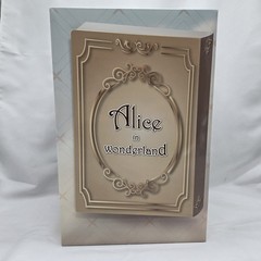 Union Creative Akakura Illustration Alice in Wonderland Figure (USA Seller)