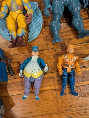 VINTAGE 1980s 1990s 27 ACTION FIGURE LOT MARVEL DC SWAMP THING POWER RANGERS ETC