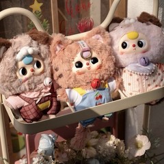 Baby Three Kitten Wardrobe Series Plush Keychain – Creme Reve