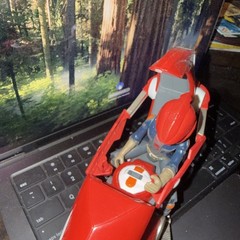 Yu-Gi-Oh! 5D’s 2009 Dual Runner D Wheel Yusei Fudo Figure