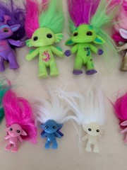 The Zelfs Trolls Figures Huge Lot – 10 Minis, 12 Small, & 1 Medium = 23 Total
