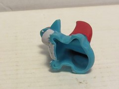 2004 Pokemon Finger Puppet Salamence Figure Catch Them All Nintendo Bandai