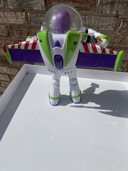 Disney Pixar Toy Story Talking Buzz Lightyear Action Figure 12” Wings. Works