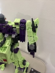 Transformers Studio Series 86 Constructicon Devastator Set 6 Figures