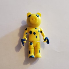 Roblox Piggy Series 1 Dinopiggy Yellow Blue Spots 3.5 Inch PhatMojo Figure