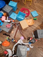Vintage Toy Lot Mr Potatoe Head, Roblox, Lost Kitties Weapons Accessories