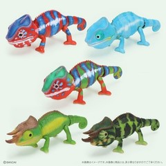 Japan BANDAI Chameleon Gachapon Model Animal Figure Capsule Movable Reptile Toy