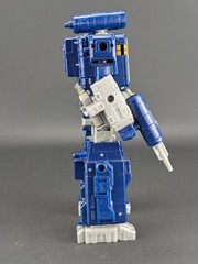 Transformers Netflix Soundwave ONLY War For Cybertron WFC Earthrise Walmart