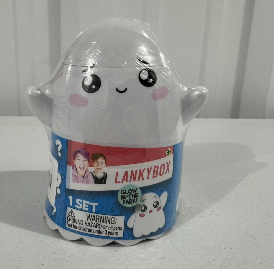 LankyBox Ghosty Glow Mystery Pack – Collectible Light-Up Plush & Surprise Toys