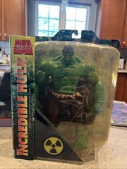 Marvel Select Incredible Hulk Special Collector Edition Action Figure Detailed