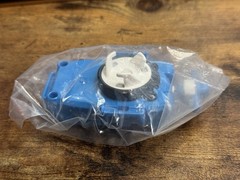 Takara Tomy Beyblade X | BX-34 Left String Launcher NWOP