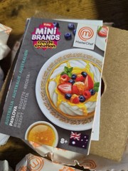 2 Mini Brands CREATE MasterChef series 2- TOM YUM KUNG & PAVLOVA