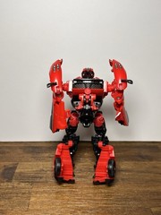 Transformers Studio Series 02 Stinger, Complete!!