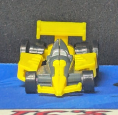 Transformers Armada – Mirage – Race Mini-Con – Team Skyboom Shield 2002