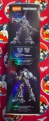 BLOKEES TRANSFORMERS CLASSIC CLASS CHAMPION MEGATRON (2007) + LIGHT UP EYES NIB