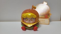 FREE SHIP! Jotoys Q. Kid Street Snack BURGER SOLDIER Confirmed Figure Blind Box
