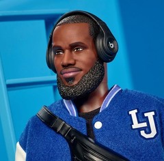 Barbie Signature LeBron James Kenbassadors *NEW*Collectible with Varsity Jacket