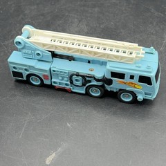 Hasbro Transformers Hot Spot Action Figure Light Blue White Truck 1986