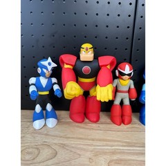 lot of 7 mega man toys