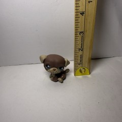 Hasbro 2007 LPS Littlest Pet Shop Brown Laying Pug Blue Eyes