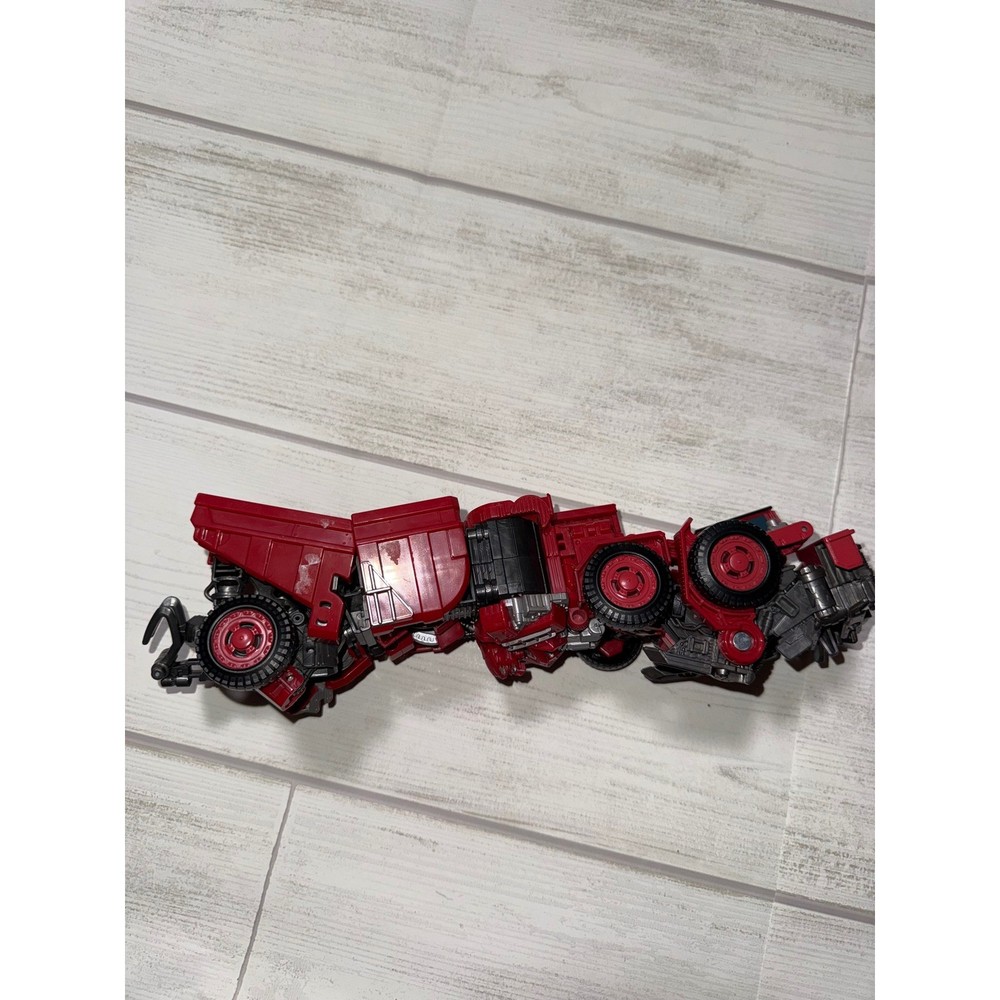 Transformers Studio Series 37 Voyager Overload Revenge of the Fallen Red Truck