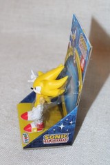 3PK Jakks Pacific Knuckles, Super Sonic, Sonic The Hedgehog 2.5in Action Figures