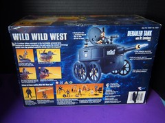 Vintage 1999 XToys Wild Wild West Derailer Tank w/ Dr. Loveless