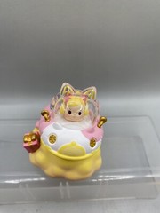 CATSHIP x MOETCH Chasing Good Luck Warm Heart Mini Figure Designer Art Toy
