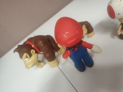 Lot Of 4 Super Mario Donkey Kong Nintendo Video Games Action Figures