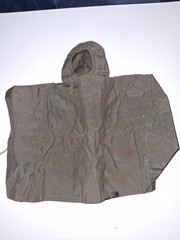 1960’s Hasbro GI JOE : GI Joe Command Post Rain Poncho (NM) Army Green