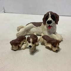 Vintage MEG Puppy In My Pocket Baby Surprise St Bernard Suzie Dog Family Pups