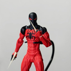 CT Toys Messtoys Spider-Man Kaine Parker Red Spider Action Figure Boxed US STOCK