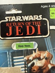 Vintage 1983 Kenner Star Wars Ree-Yees With Weapon And Card Back