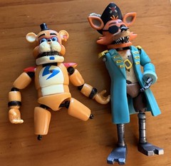 FNAF Action Figures Five Nights at Freddy’s Lot of 11 (2 for parts) & Foam Bear