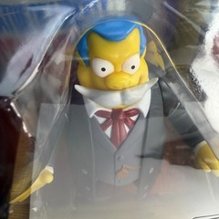 Simpsons WOS Be Sharp Centennial Playmates Exclusive Dolittle Wiggum Figure 2003