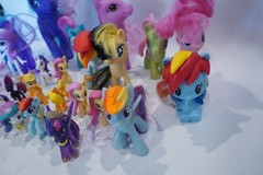 Lot of 30 – My Little Pony MLP – Small to Large Various Figures SHIPS FREE! c15