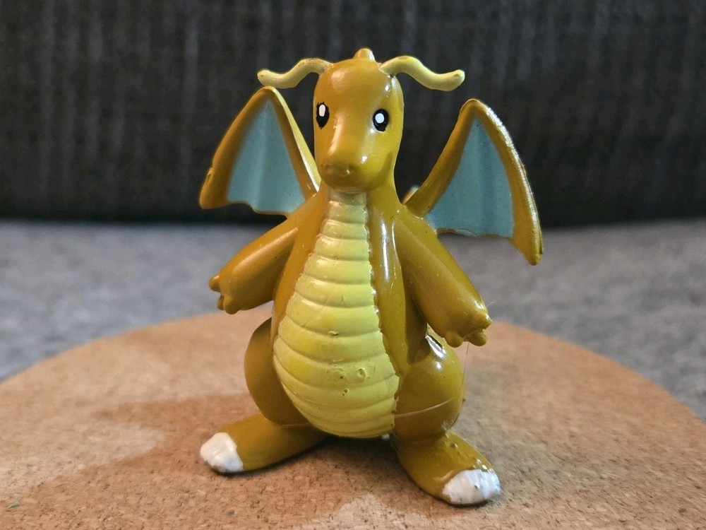 Vintage 1999 Pokemon Dragonite UNMARKED Mini Figure