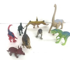 8X LOT: Realistic Dinosaur Figures – Multiple Dinos – See Pics!!