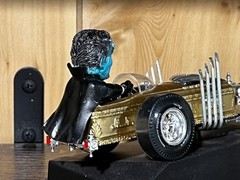 Grampa Munster in AMT 1:25 Dragula Model Weird Ohs Type